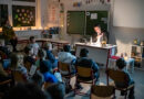 Schanhollenschule lud wieder ins weihnachtliche Lesekino