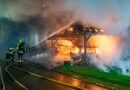 Großbrand in Wohnsiedlung: Zwei Familien mit sechs Kindern verlieren Heim