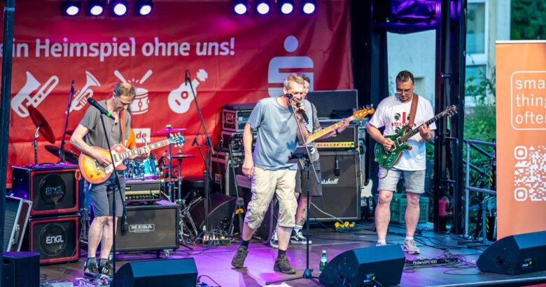 Am Rathaus hat’s gerappelt, auch ohne Gewitter