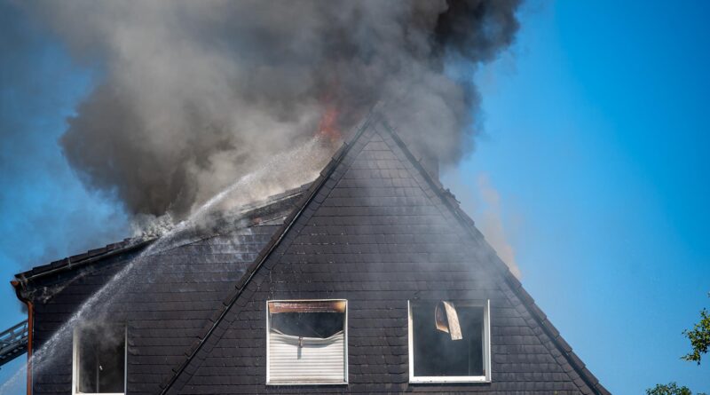 Wohnhaus in Lindlar wird Raub der Flammen